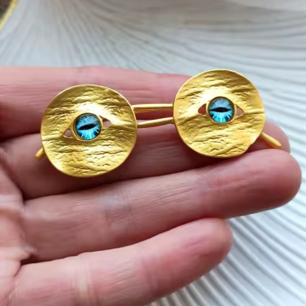 Surrealism Blue Eye Sunglasses Brooch– Unique Statement Pin